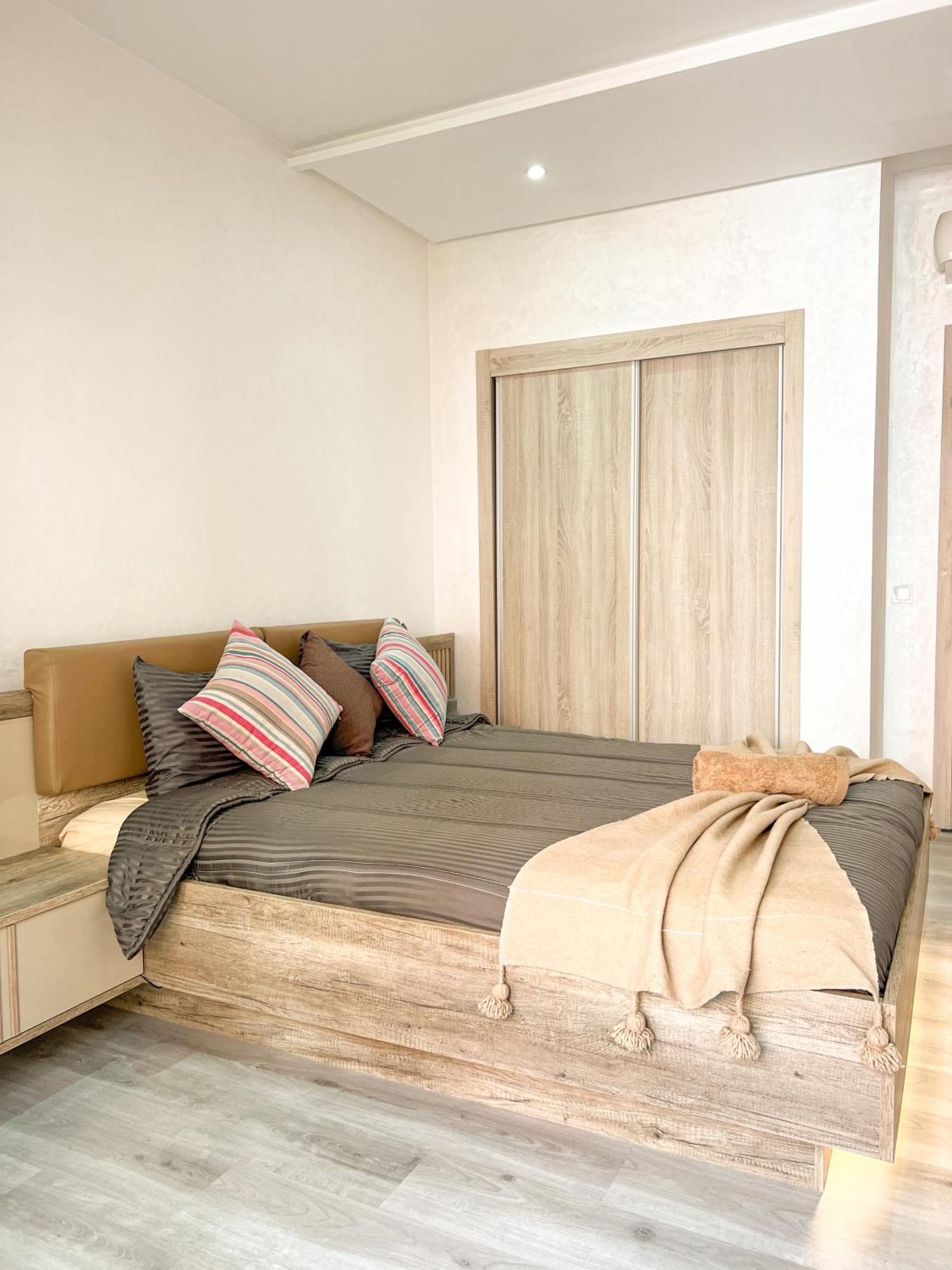 In Marrakech With Pool Apartamento *